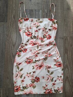 Windsor never worn XS rose floral cami mini dress summer date night